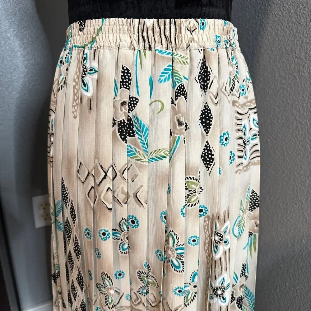Alfred Dunner Skirt 12 Petite Beige Blue Floral‎ Pleated Elastic Waist Midi Boho